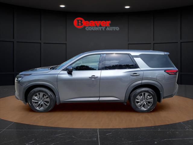 2022 Nissan Pathfinder S