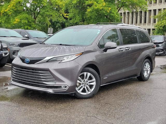 2021 Toyota Sienna Limited for sale in Dearborn, MI