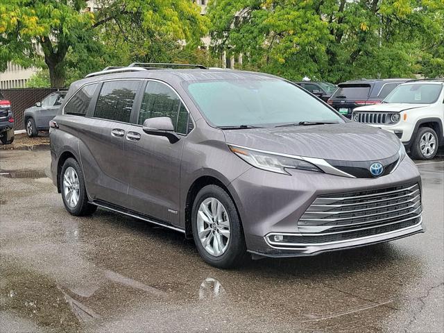 2021 Toyota Sienna Limited