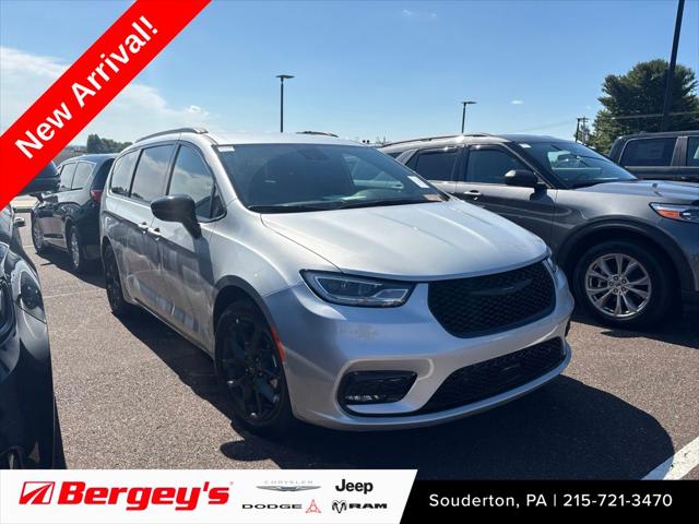 2026 Chrysler Pacifica Select 2026 Chrysler Pacifica Select