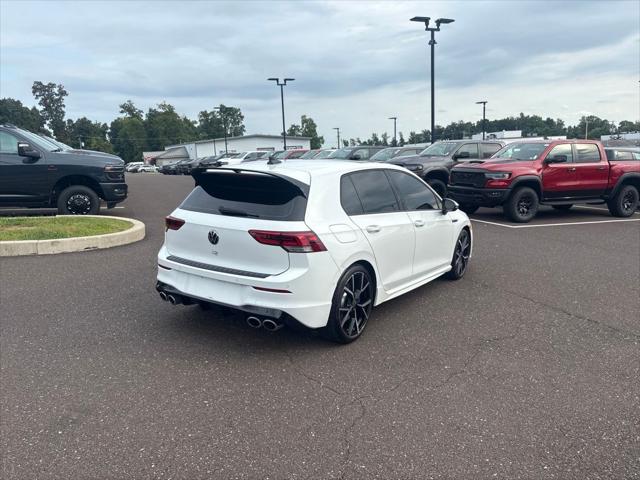 2024 Volkswagen Golf R 2.0T 2024 Volkswagen Golf R 2.0T