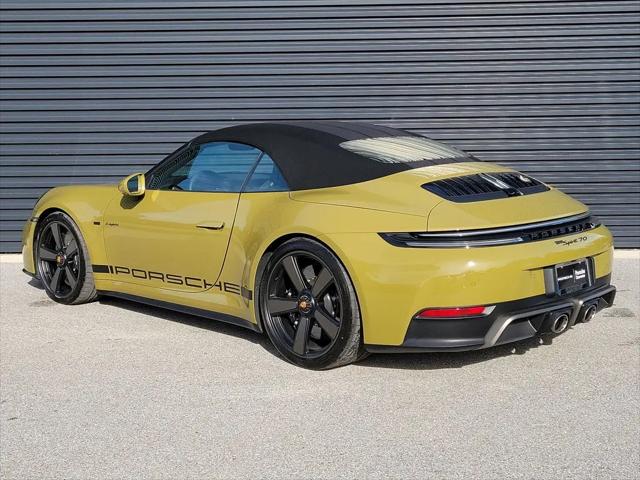 2026 Porsche 911 Carrera 4 GTS Cabriolet
