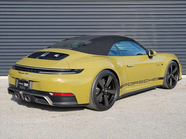 2026 Porsche 911 Carrera 4 GTS Cabriolet
