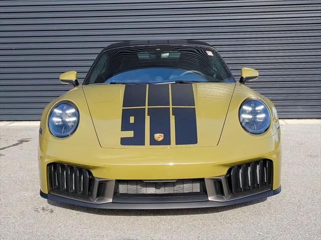 2026 Porsche 911 Carrera 4 GTS Cabriolet