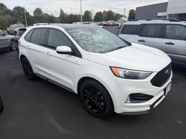 2022 Ford Edge ST-Line 2022 Ford Edge ST-Line