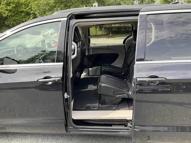 2020 Chrysler Voyager LXI