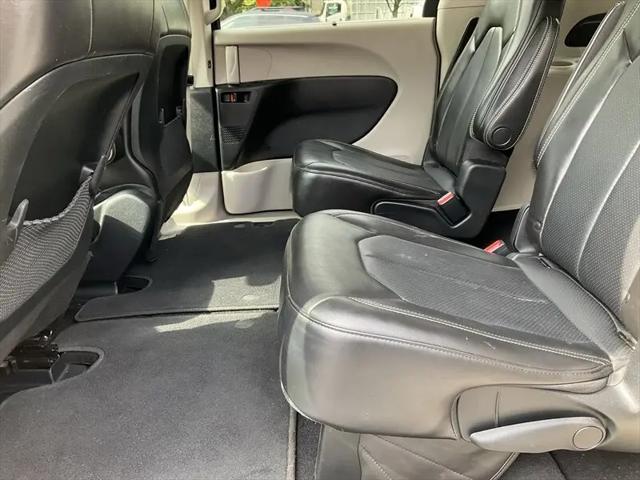 2020 Chrysler Voyager LXI