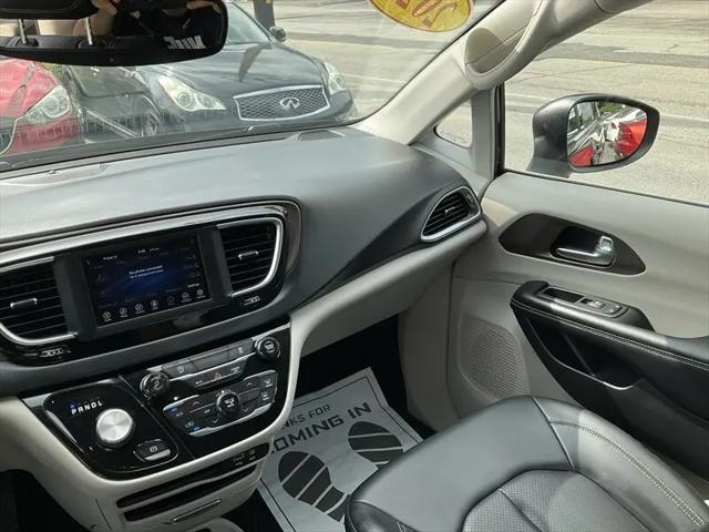 2020 Chrysler Voyager LXI