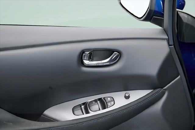 2025 Nissan LEAF S