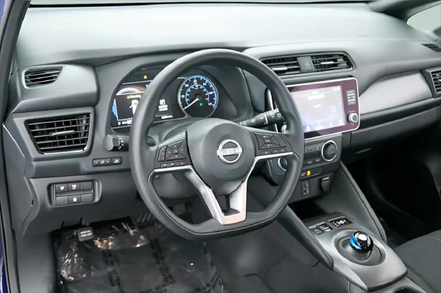 2025 Nissan LEAF S