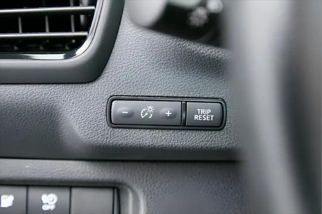 2025 Nissan LEAF S