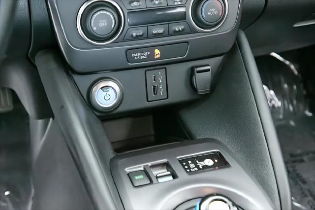 2025 Nissan LEAF S