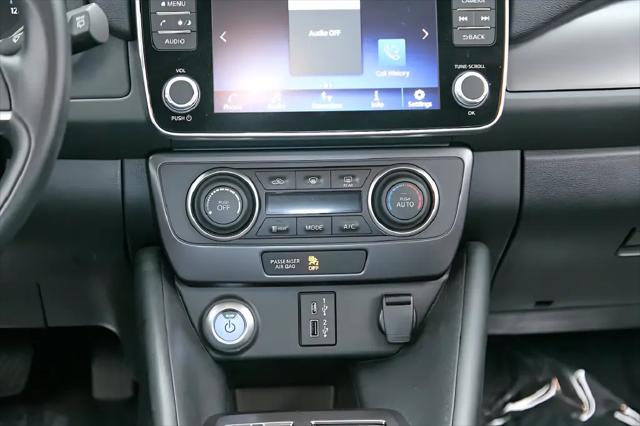 2025 Nissan LEAF S
