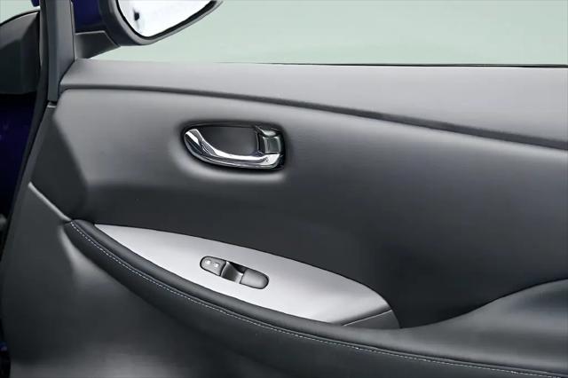 2025 Nissan LEAF S