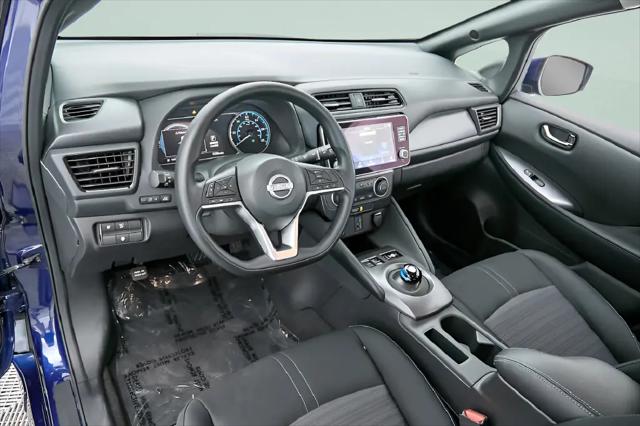 2025 Nissan LEAF S
