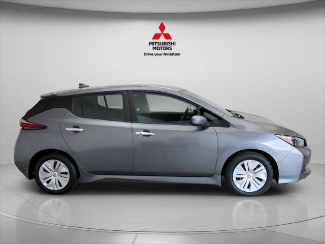 2025 Nissan LEAF S