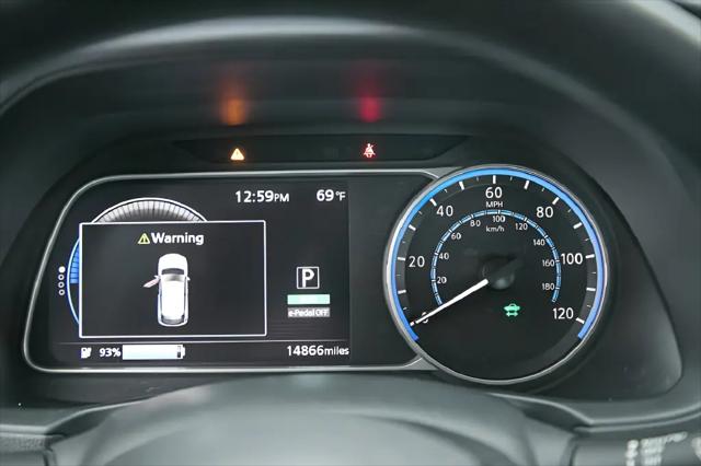 2025 Nissan LEAF S