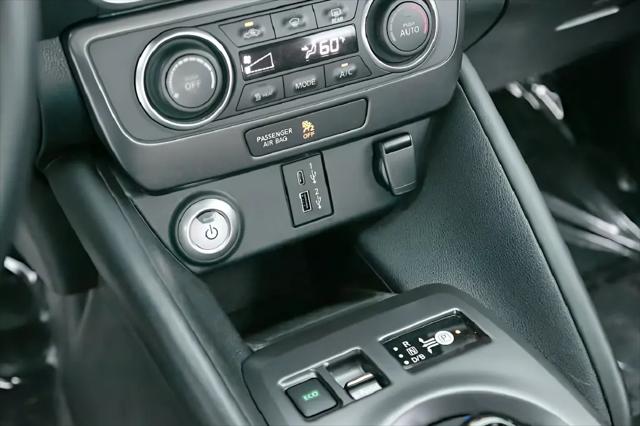 2025 Nissan LEAF S