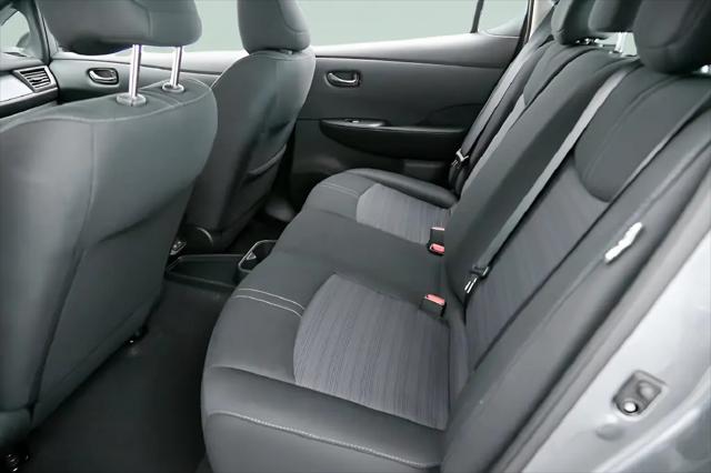 2025 Nissan LEAF S