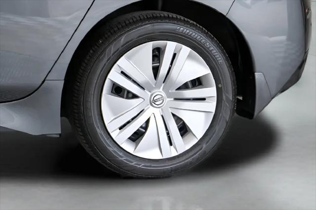 2025 Nissan LEAF S