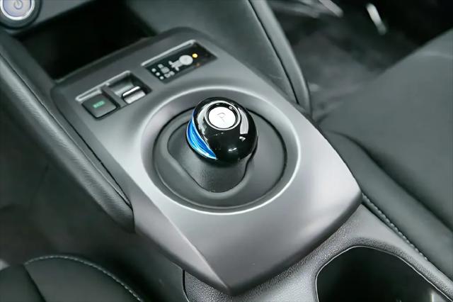 2025 Nissan LEAF S