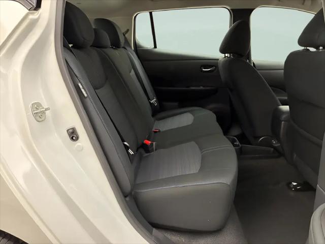 2025 Nissan LEAF S