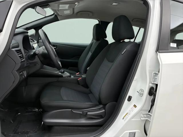 2025 Nissan LEAF S