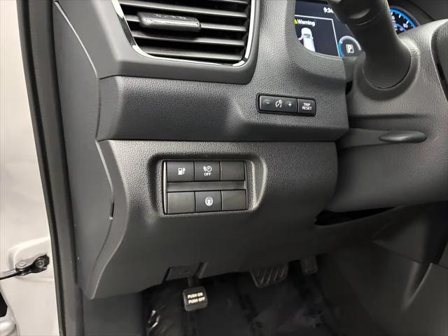 2025 Nissan LEAF S