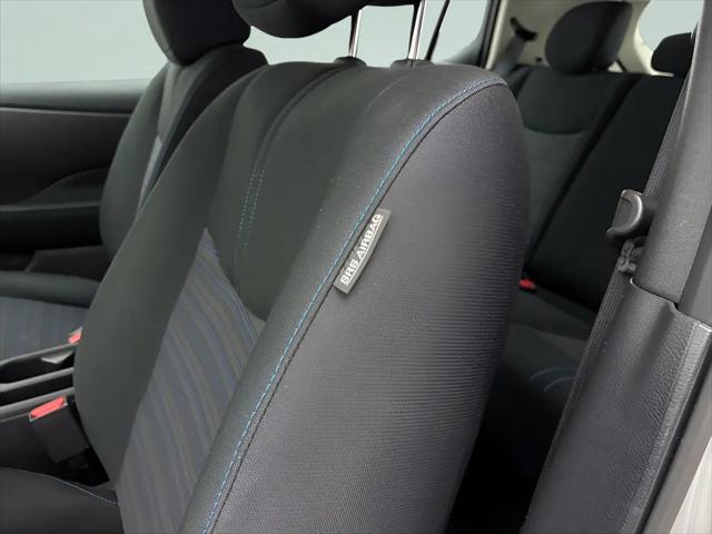 2025 Nissan LEAF S
