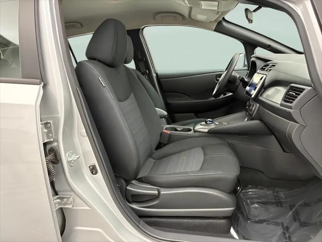 2025 Nissan LEAF S