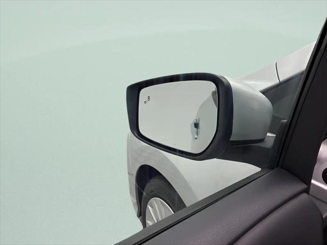 2025 Nissan LEAF S
