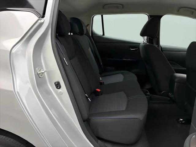 2025 Nissan LEAF S