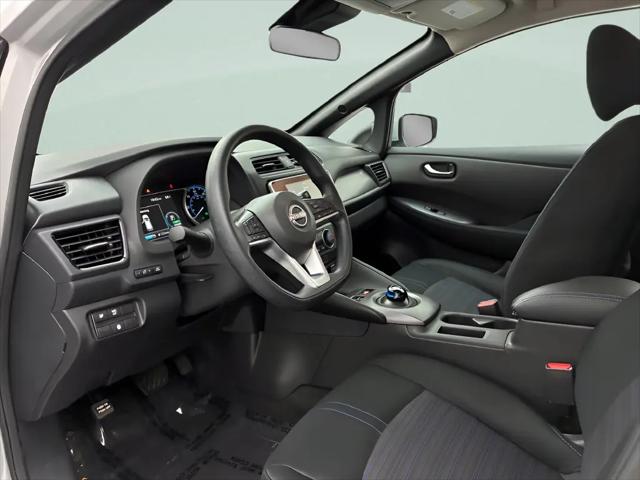 2025 Nissan LEAF S