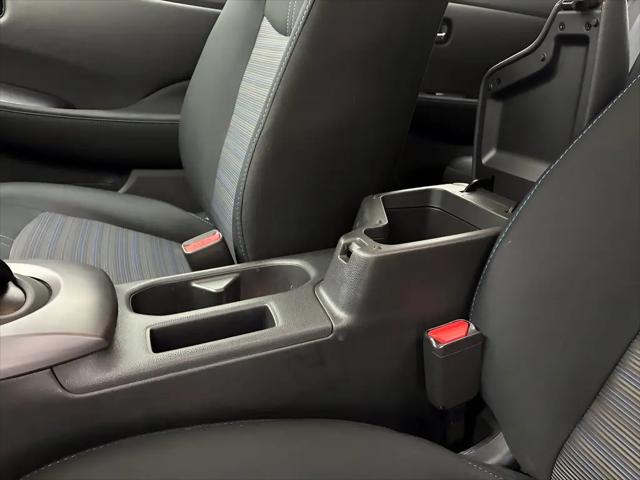 2025 Nissan LEAF S