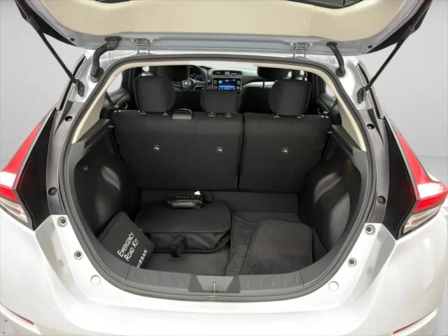 2025 Nissan LEAF S