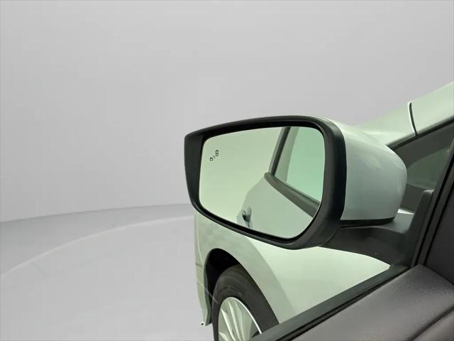 2025 Nissan LEAF S