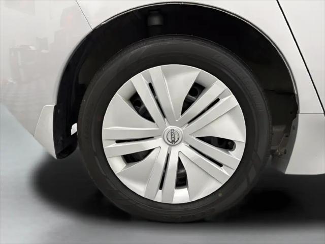 2025 Nissan LEAF S