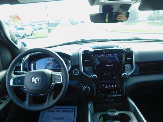 2026 Ram 1500 Big Horn Crew Cab 4x4 57 Box