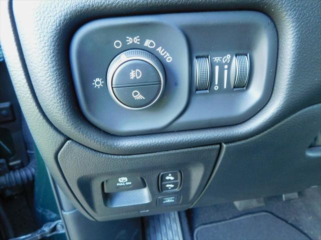 2026 Ram 1500 Big Horn Crew Cab 4x4 57 Box