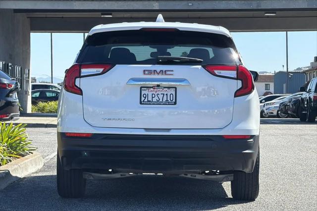 2024 GMC Terrain FWD SLE