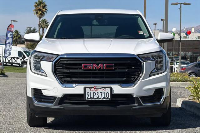2024 GMC Terrain FWD SLE