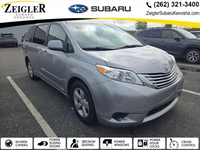 2015 Toyota Sienna LE 8 Passenger for sale in Kenosha, WI