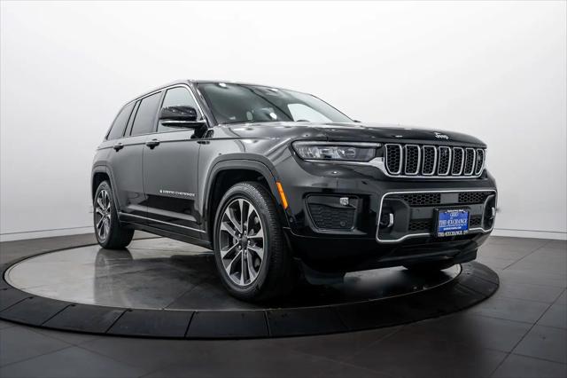 2022 Jeep Grand Cherokee Overland 4x4 for sale in Highland Park, IL
