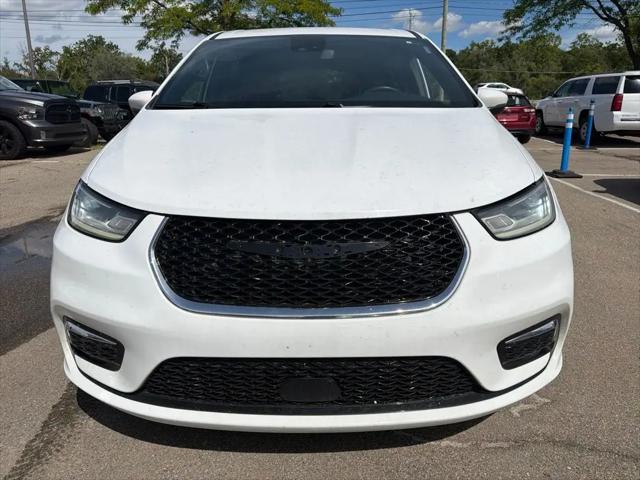 2023 Chrysler Pacifica Touring