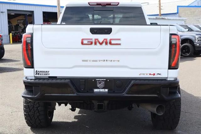 2024 GMC Sierra 2500HD AT4X