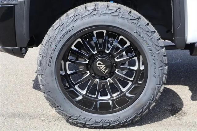 2024 GMC Sierra 2500HD AT4X