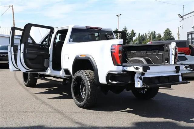 2024 GMC Sierra 2500HD AT4X