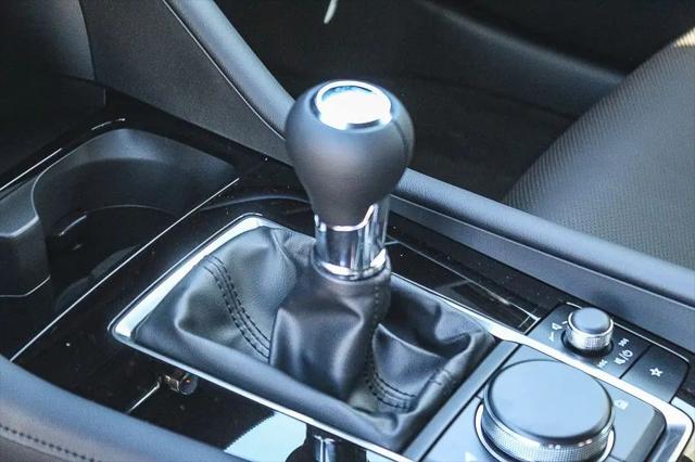 2026 Mazda Mazda3 2.5 S Premium