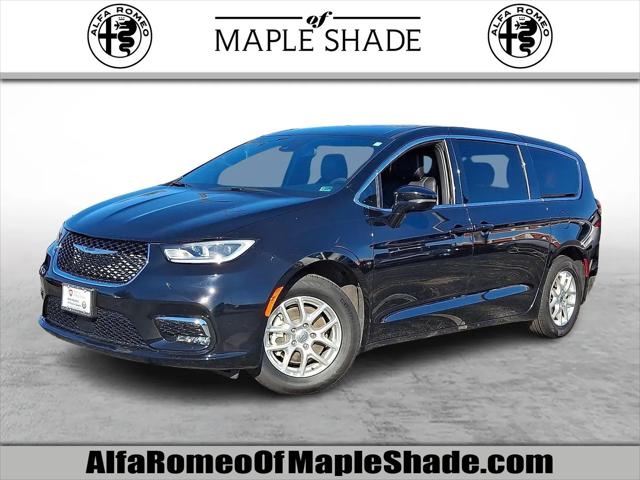 2025 Chrysler Pacifica Select for sale in Maple Shade, NJ