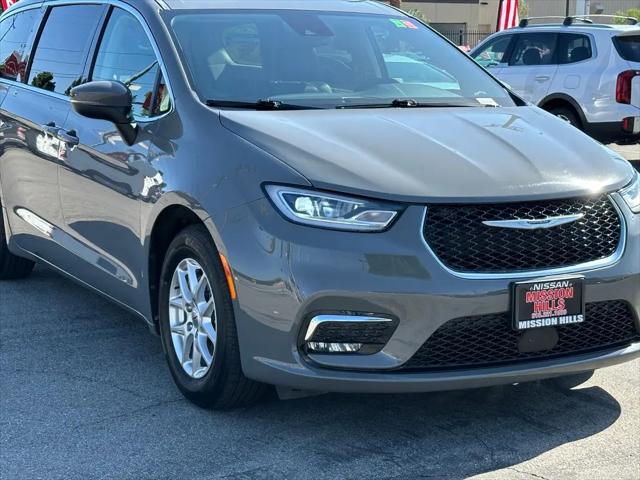 2023 Chrysler Pacifica Touring L
